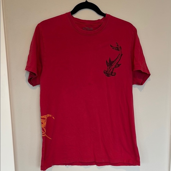 Vntg. Crazy Shirt Hawaii Red and Black Short Sleeve Tee with Floral Design Small - Picture 1 of 7